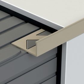 Profilplast L Műanyag 132 Bézs 10mm/2,7m 42126-2481